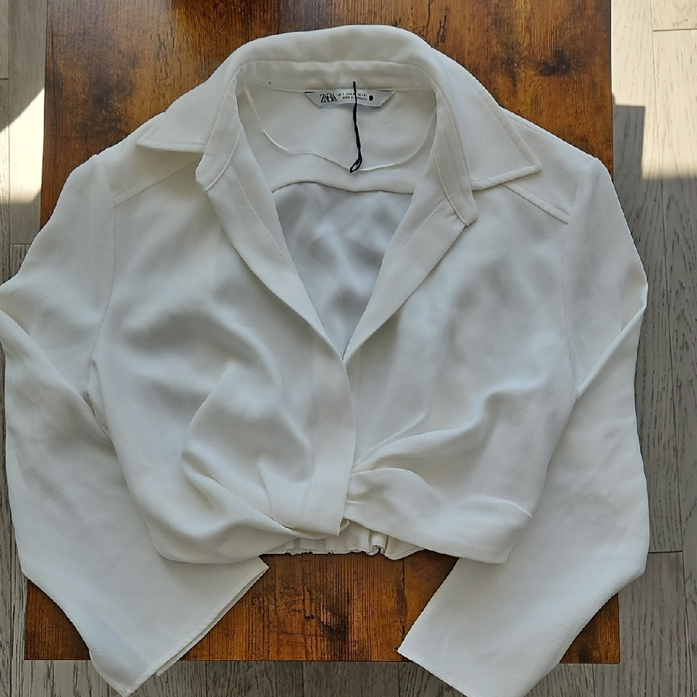 NWOT Zara White Collared Shirt